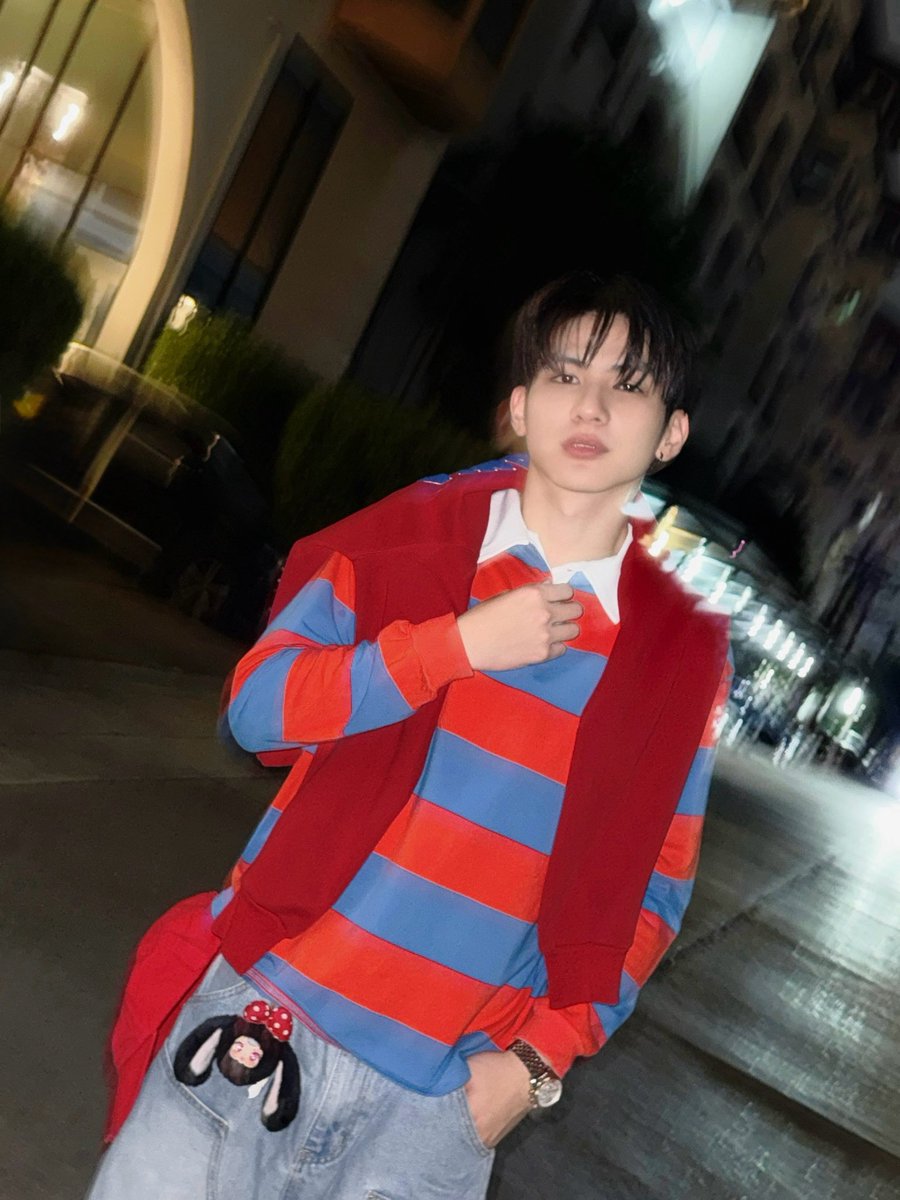 jjimmuuu's tweet photo. ที่บ้านเป็นพี่คนโต แต่เธอให้เป็นแค่น้อง :p
#jimmu #jimmyjiramate https://t.co/u5SANgcnpU