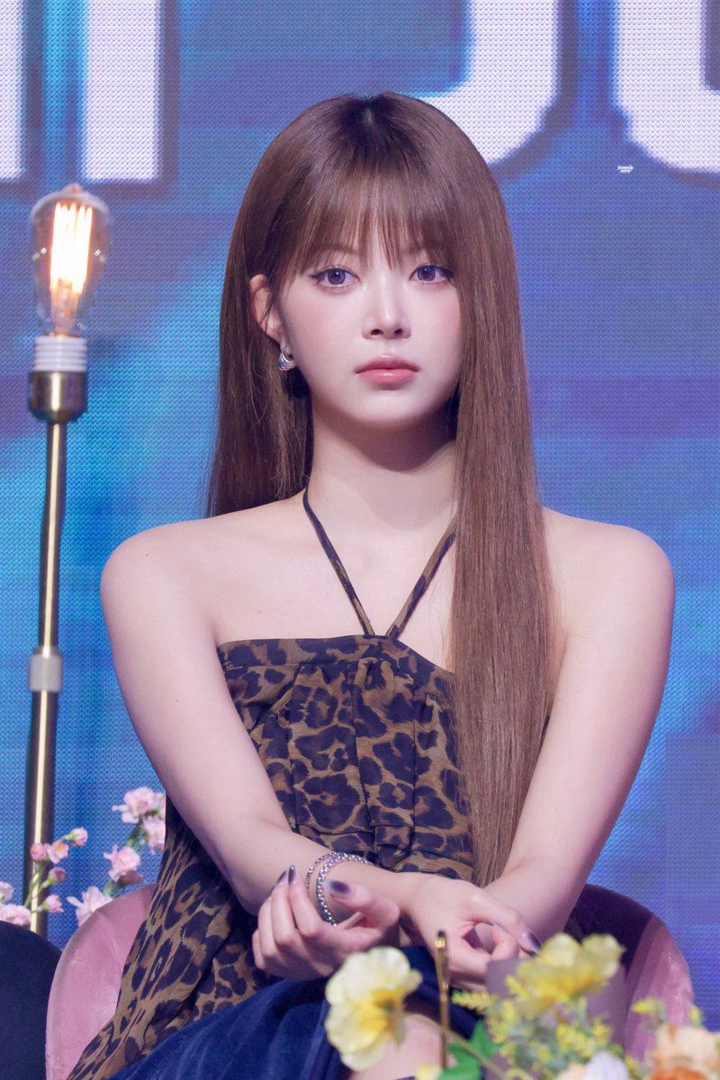 twinklewith_ec's tweet photo. 260620

#르세라핌 #홍은채 #ウンチェ #은채
#LE_SSERAFIM #HONGEUNCHAE https://t.co/Kc7rLKluWU