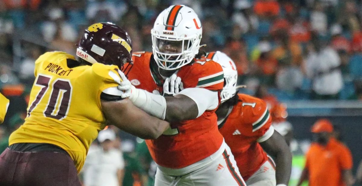 SleeperEagles's tweet photo. The #Eagles are signing DL David Blay, per @mzenitz. https://t.co/3utci19ulP