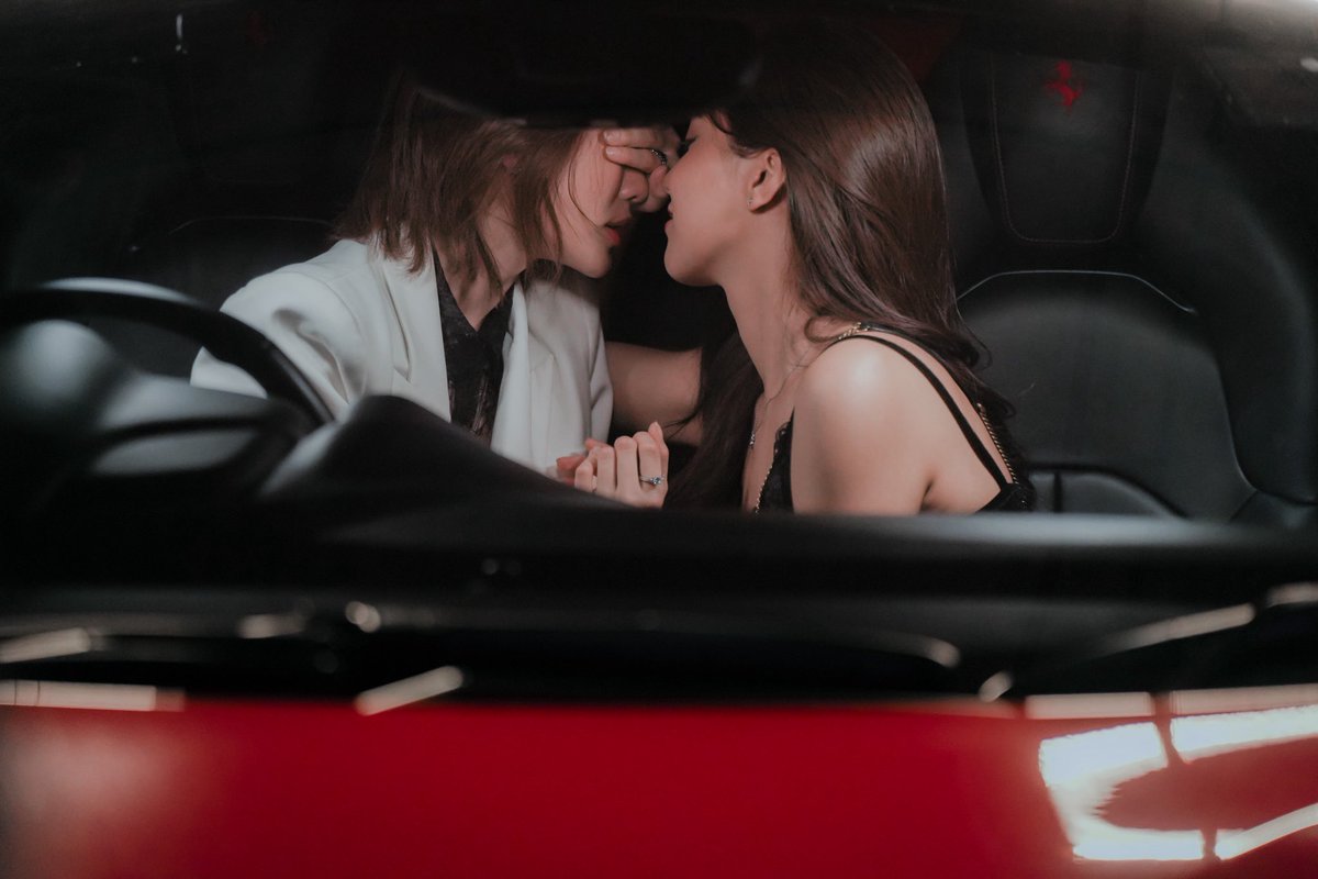 MoonShadowGMMTV's tweet photo. แค่ทำตามหัวใจก็พอ My Red Kiss 💋 #RedKiss_EMIBONNIEMV 

จะจูบสีแดงจริงมั้ย ติดตามได้ใน “เงาใต้พระจันทร์ Moonshadow” ทุกวันพุธ เวลา 20:30 น. ดูทีวี ช่อง GMM25
ดูย้อนหลัง แอป oneD ที่เดียว เวลา 21:30 น.
เริ่ม 12 สิงหาคมนี้
#MoonshadowSeries 
#GMMTV https://t.co/8TDUrKrwQ5