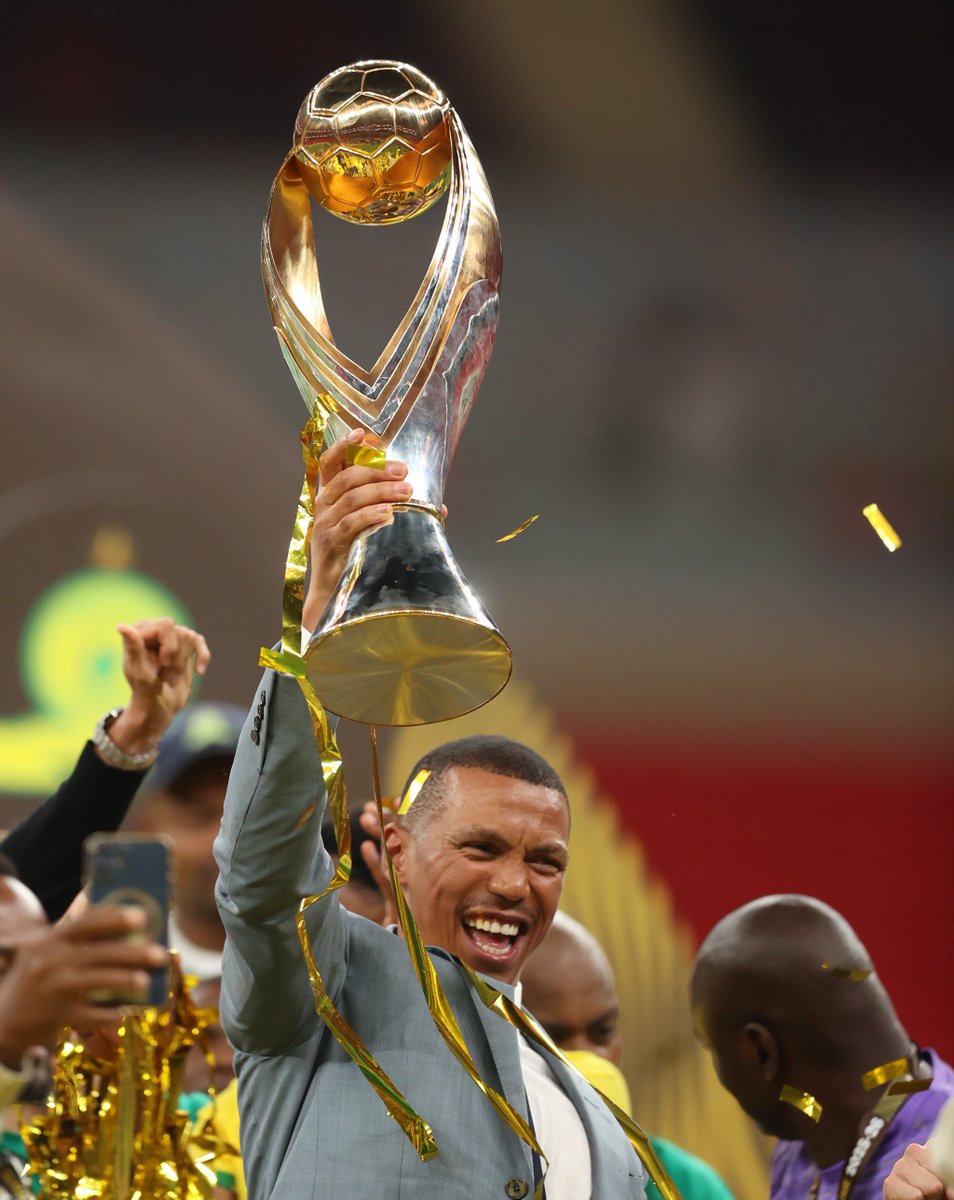 UnplayableZA's tweet photo. 𝗖𝗔𝗙 𝗦𝗧𝗔𝗧𝗘𝗠𝗘𝗡𝗧 𝗢𝗡 𝗦𝗨𝗣𝗘𝗥 𝗖𝗨𝗣

"The CAF Super Cup will be staged in Tshwane, South Africa between Champions League winners Mamelodi Sundowns and Confederation Cup holders USM Alger on Sunday, 8 November 2026 at 15h00 local time."

#CAFSuperCup 
#UNPLAYABLE https://t.co/fYlb9zgVQY