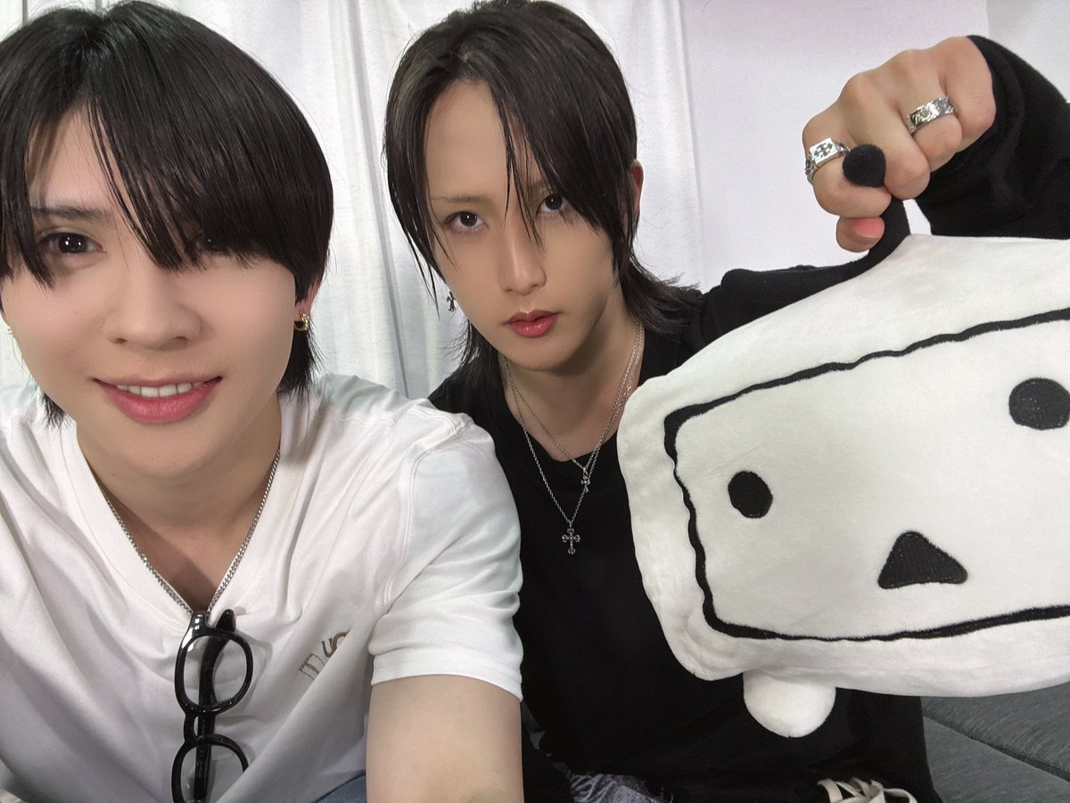 hiromu_saKATa's tweet photo. ニコニコチャンネル 『益川和久のマスペディア』

お邪魔させていただきました✨
ご視聴ありがとうございました！

より、かずのこと知れてハッピーな時間を過ごしました。
また呼んでくれーーー！！！！ https://t.co/P5qcCasHZu
