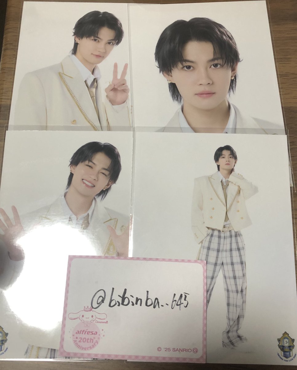 bibinba__645's tweet photo. @fantrade92 ご了承頂きありがとうございます。
佐野さんは4枚全て残っておりますので、ご希望のものがございましたら2:2にて交換ご検討頂ければと思います。宜しくお願いいたします。 https://t.co/6FgSarZQod