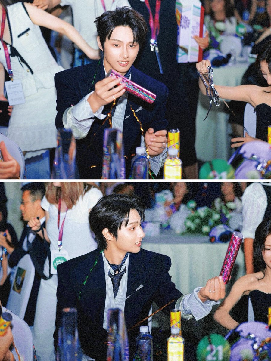 moontomeetyou's tweet photo. he’s giving 90s Hong Kong movie star vibes https://t.co/2OmjvV4U4e
