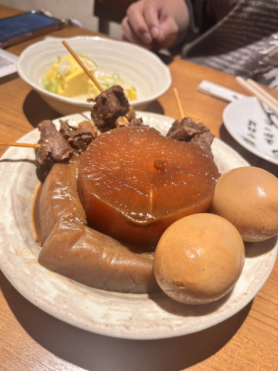 NB_FAN11's tweet photo. ライブ後も腹拵え😋 https://t.co/uYUtDuLuvR