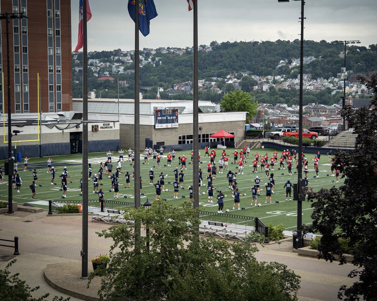 DuqFB's tweet photo. New work week #GoDukes https://t.co/KebTqpu42q
