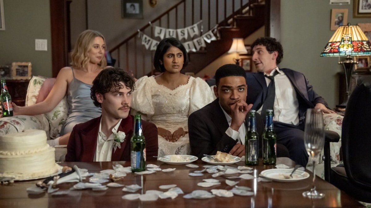 PantonThinker's tweet photo. a modern renaissance painting https://t.co/IXEHNRQcQo