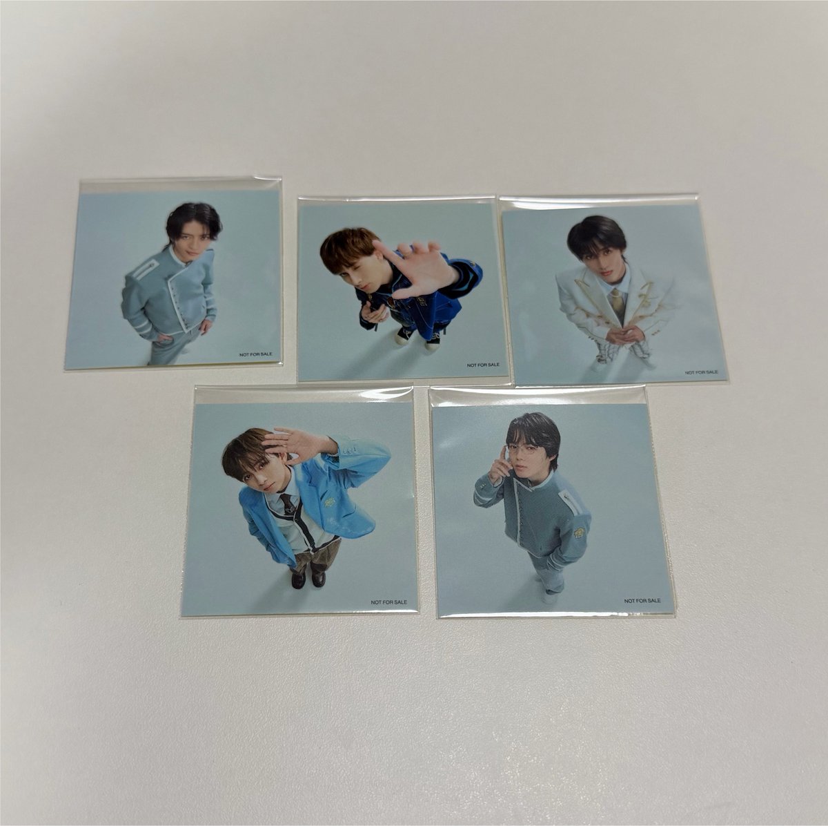 ____5102's tweet photo. EBiDAN Yes!東京 CD トレカ ステッカー 店舗別特典 楽天 ブックス 交換

【譲】杢代和人 ジャン海渡 曽野舜太 竹野世梛 小泉光咲
【求】吉田仁人 EIKU 志賀李玖

エビライ(13.14優先)またはbioの現場 都内手渡し
お気軽にお声がけください。 https://t.co/3UBVBl4rD9