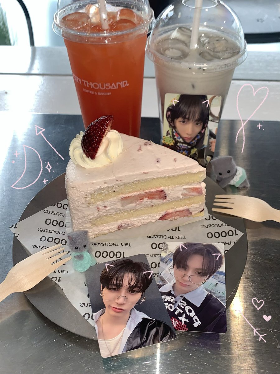 envmixsa's tweet photo. ᓚᘏᗢ 🍰🪽🎀

#온세상이_태산이로_가득한날
#its_T_time
#夏の主人公テサンの誕生 https://t.co/V2Z9LbQhnA