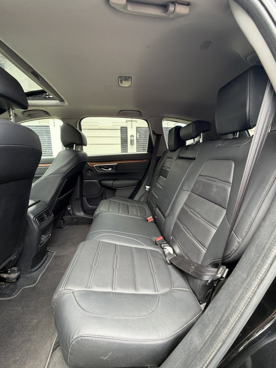 stefanBADDEST's tweet photo. 2022 Honda CR-V EX-L ¢350,000
Keyless Entry/Start
Sunroof
Leather seats
Touch infotainment system
Rear view camera
Honda sensing technology https://t.co/6vQuitXCeH