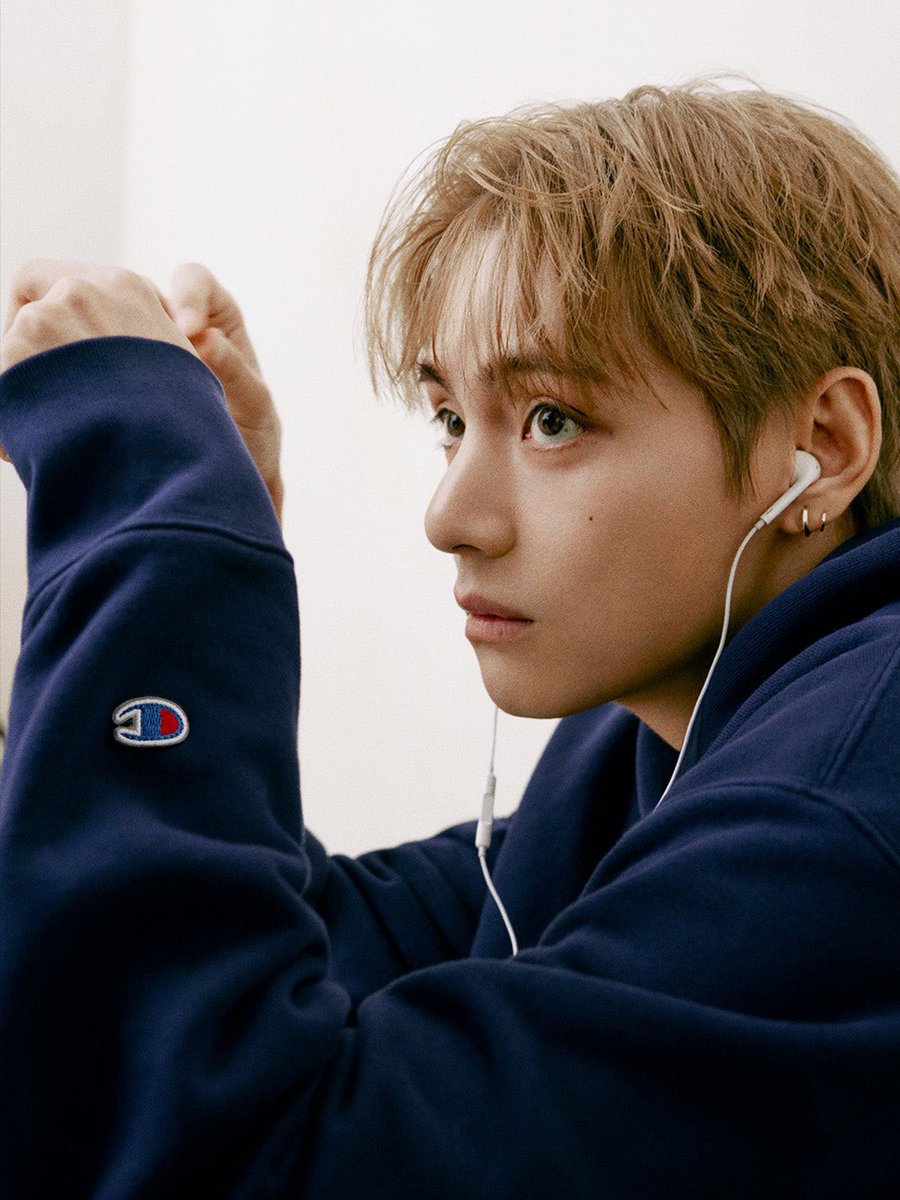 _inmusic_'s tweet photo. BTS’ V is the new brand ambassador for Champion. https://t.co/OiArRDTAlc