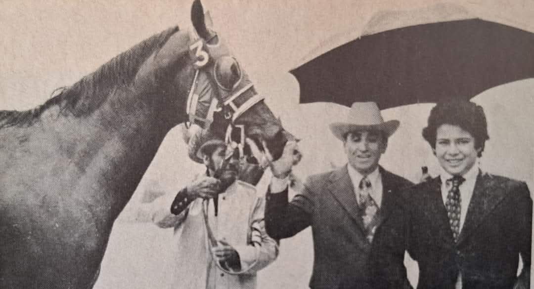 HORSERACING1002's tweet photo. LE PREMIER🇲🇽 1972
(FIRST LIGHT - TUNECINA BY TALGO II)
#LePremier https://t.co/41MYcxnsWh