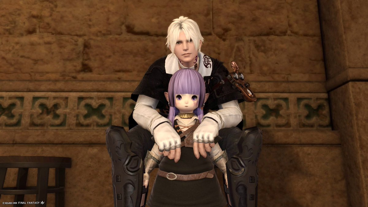 KazuTama_Miqo's tweet photo. ろてまるとサブのメインを進める為、砂の家に行ったら…

サンちゃんが項垂れてるじゃない。

これはもしや……

シンデレラフィット？

#FF14SS https://t.co/xZSJnfGyzG