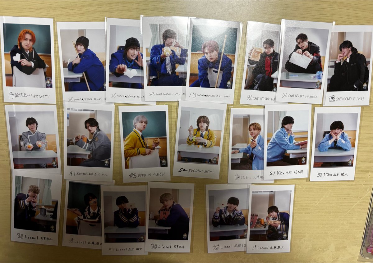 y_children5's tweet photo. EBiDAN THE LIVE 2026 エビライ グッズ 交換 ミニフォト 隣の席セット 

【譲】 画像
【求】ユーキ(左右)  ＞＞＞田中雅功(前後左右)

8/15,16エビライ
都内手渡し(要相談)
郵送📮
お気軽にお声掛けください！ https://t.co/f2o7rXRFri
