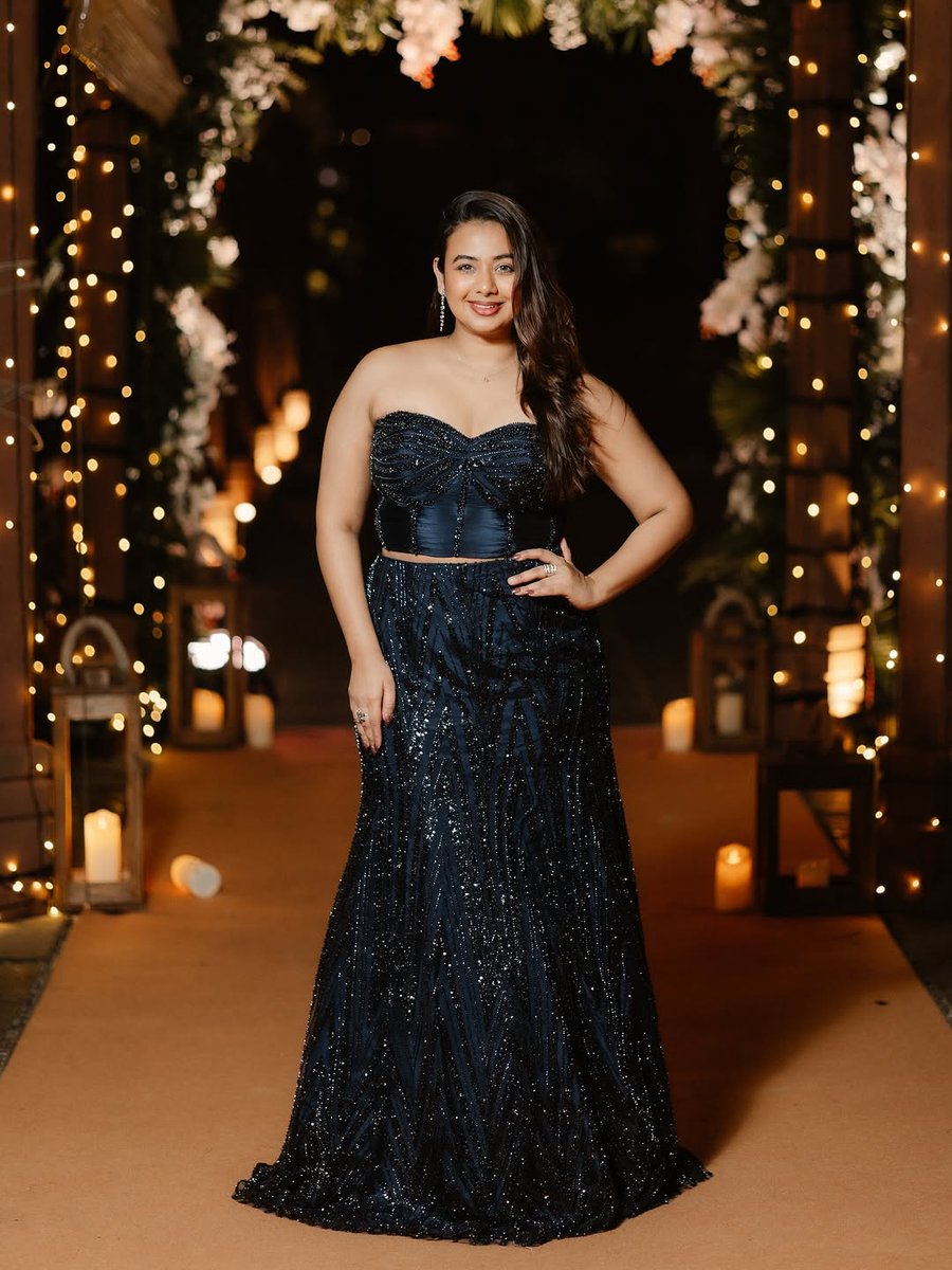 nicoleconcess's tweet photo. Forgot to post THIS LOOK!!!

Stunning fit by  ⚡️ https://t.co/StYR9NK4u7