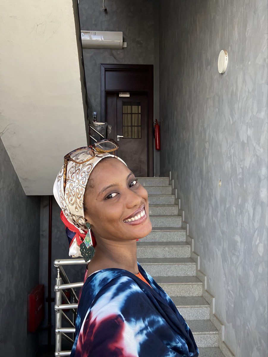 mariyaalqibty's tweet photo. 💕 this smile dey make my babe dash me money https://t.co/dpXMXGRivq