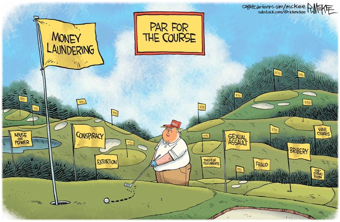 ComploploWatch's tweet photo. Quand Donnie #Trump joue au golf à #Bedminster (New Jersey), il faut déployer un système antimissile et des F-16 intercepteurs d'avions.
Tout ça pour protéger un #violeur, menteur, voleur, conspirateur… Bref une ordure #criminelle.
Les États-Unis se sont bien fait baiser ! 🇺🇸 https://t.co/0FvsFEr5zh