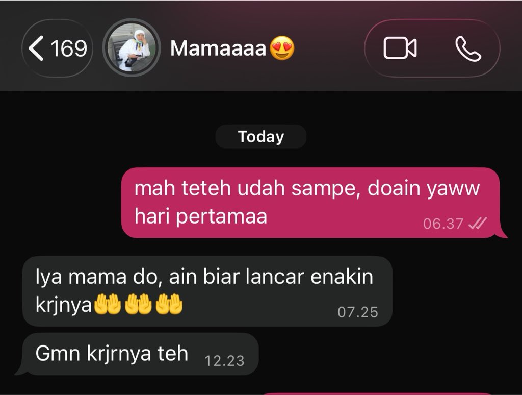 Queenaaxz's tweet photo. apapun situasinya doa mama first🫶 https://t.co/gAacgAoKPH