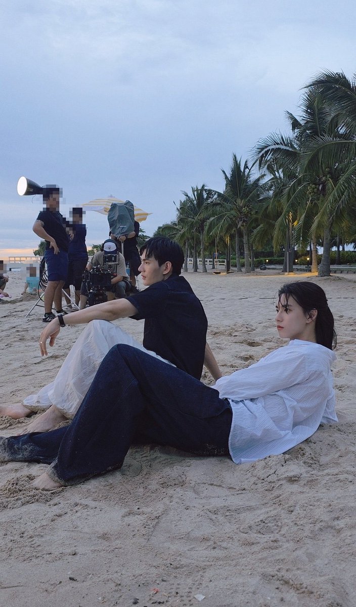 pdw_kkb's tweet photo. จริงๆอยากดูซีนทะเลมากๆ ในนิยายค่อนข้างหลากหลายอารมณ์ มีประโยคนึงที่หมอวอนพูด แล้วนุมีน้ามตาาาา😭😭 อยากจะดูแล้วอะ 

The Grim Lover Q22 

#รักลืมตายQ22 
#ppoohkt #pavelphoom #poohpavel https://t.co/hhFEWUa4sB