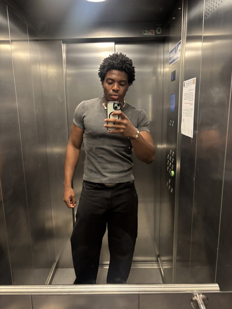 Cliffordd___'s tweet photo. https://t.co/lkLqSFWbAD