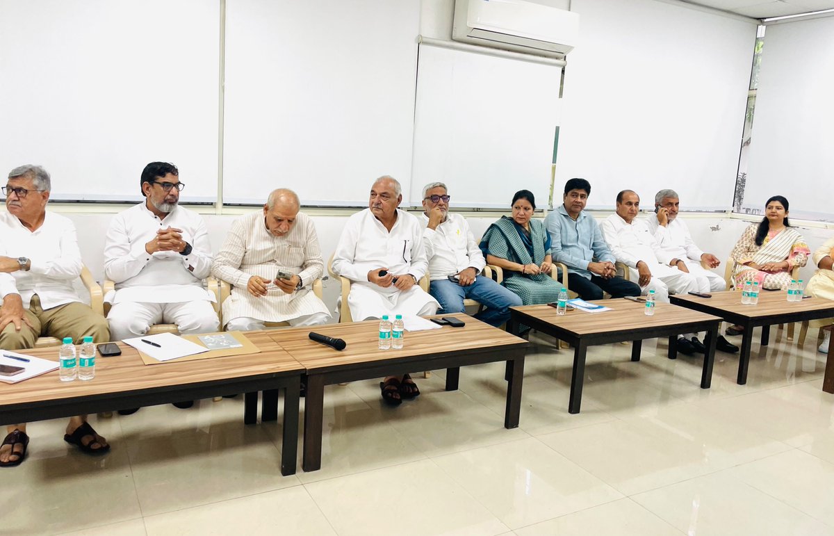 BhupinderShooda's tweet photo. आज चंडीगढ़ में कांग्रेस विधायक दल (CLP) की अहम बैठक ली। https://t.co/kGAYZCwKbU