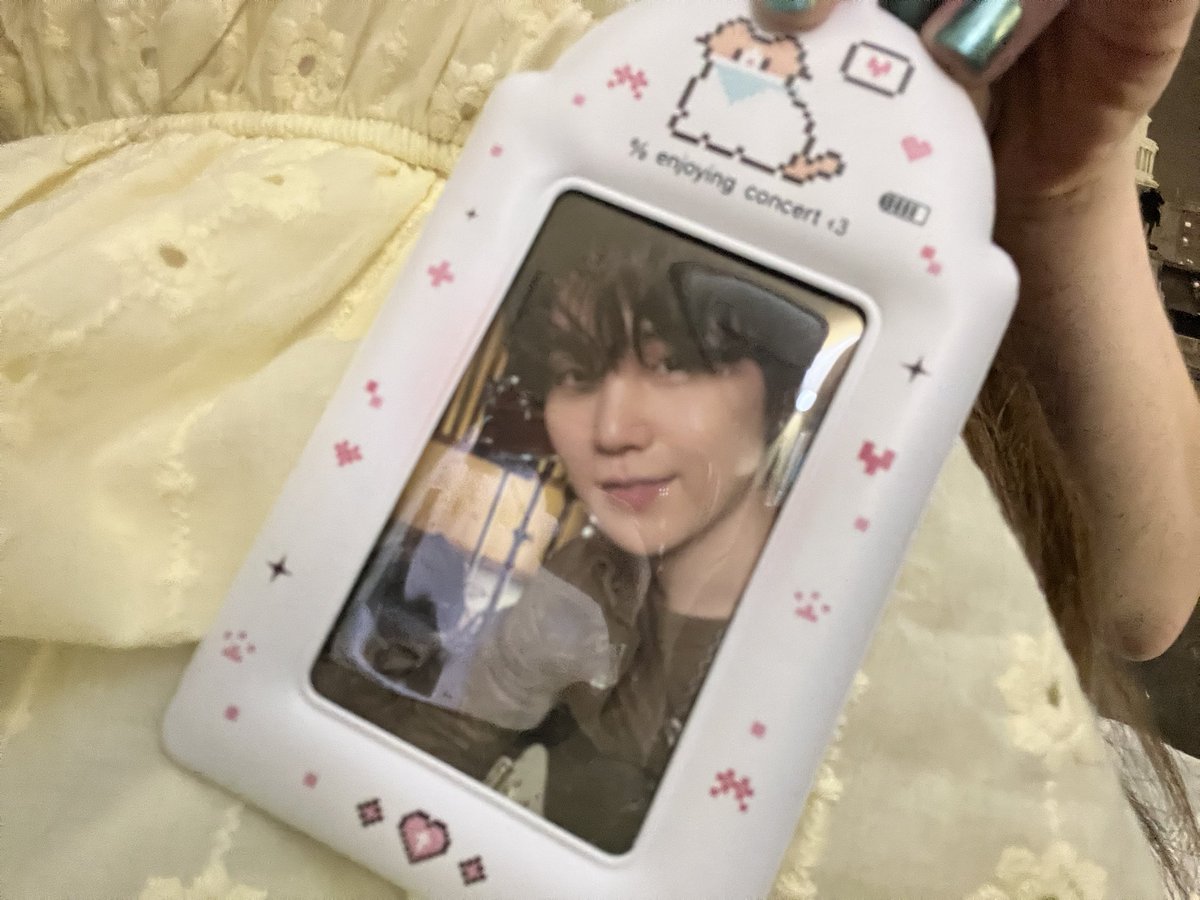 foxlnyluvr's tweet photo. everything yoongi today :3 https://t.co/tXxG0ZyMzi