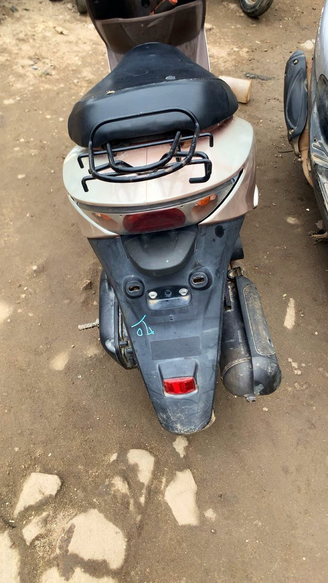 6Four9's tweet photo. 🛵🔥 CLEAN SCOOTER AVAILABLE

Looking for a reliable ride for everyday movement?

📩 DM for price, location &amp; full details.

#SmokeyJollofOnGlovo #NLPMarriages #NNPCMustExplain #EquixAi #MondayMotivation https://t.co/78r33KLO1z