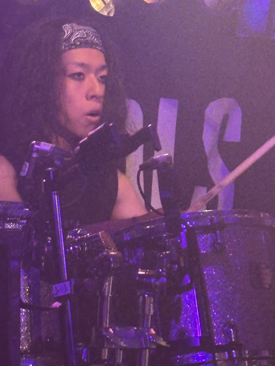 reikozzy1's tweet photo. (2026.08.09) RAPTOLS 1st Full Album "Daisy"リリースイベントにMELT4参戦🔥
ヘヴィメタル先輩！しっかりメタルを貫いててかっこよかった🤘🤘🤘
メタルもパンクも関係ないよね！魂の音楽はいつも熱い🔥🔥 https://t.co/uS4VKKHj6t