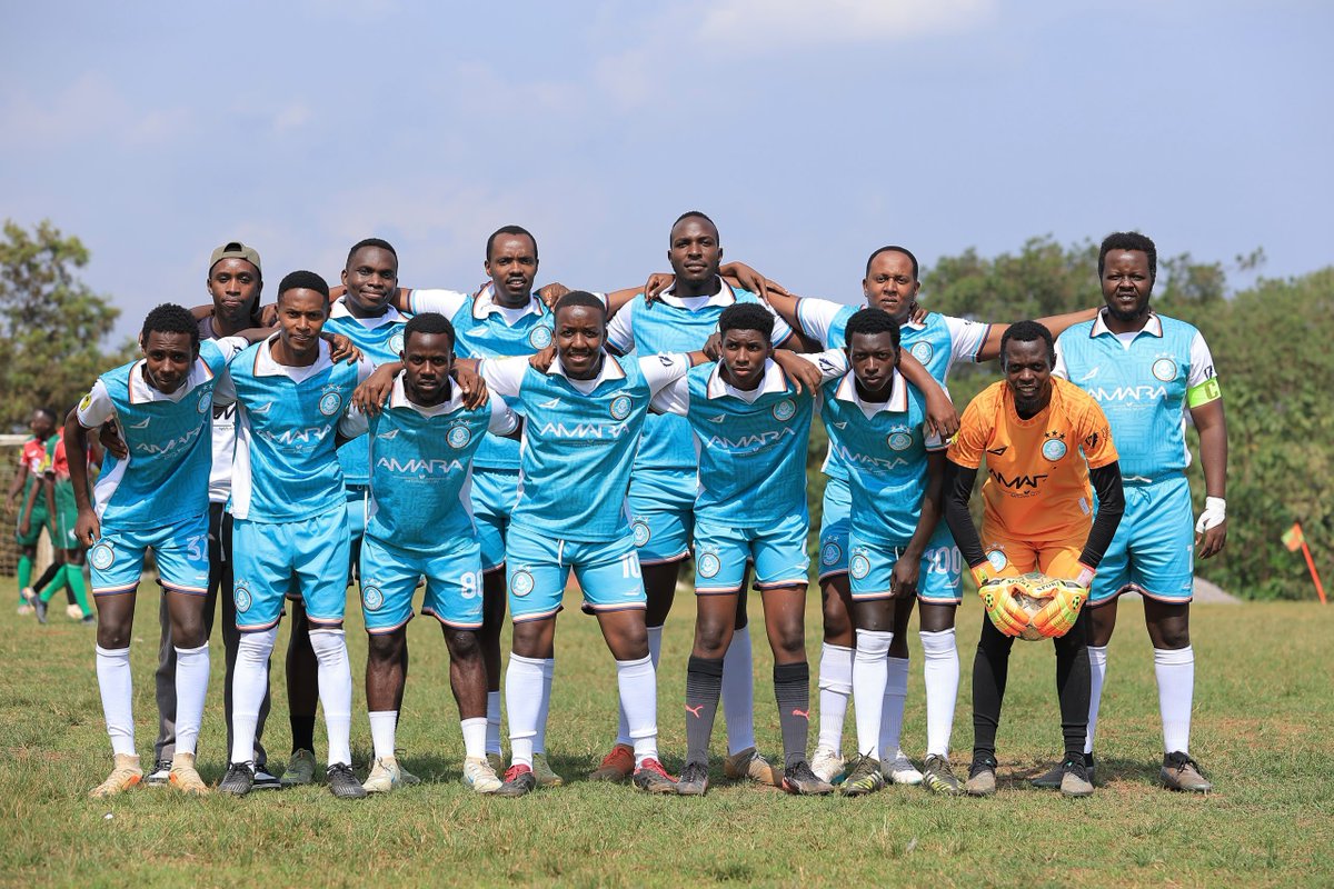 ntare_league's tweet photo. In the curtain raisers, 

@NLL_Echoes crew humbled @NLLNews goons 3-1 with goals from @k_ajuna & @StevenNuwagira* (@_abaasa_ 😅)

While the debutants and potential new entrants to the league @sc_basimbuzi_ misbehaved against their elders @akachai18_24 . 5-0 final score #NLLSuperCup1 (3/4)