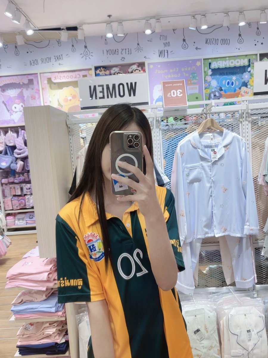 kxxc_99's tweet photo. ผิวแทนยิ้มหวานมานี่ #วังสะพุง #เมืองเลย https://t.co/qqKdxKjeZv
