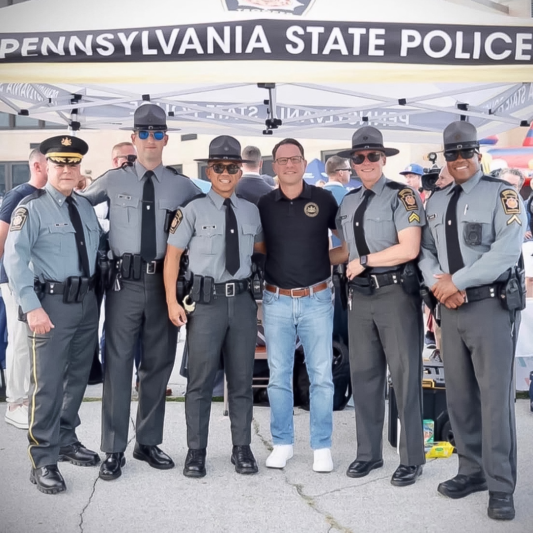 PAStatePolice's tweet photo. Troopers across the Commonwealth joined other first responders for National Night Out. Personnel enjoyed meeting and talking to members of the communities that they serve. https://t.co/GFclOdTvHc
