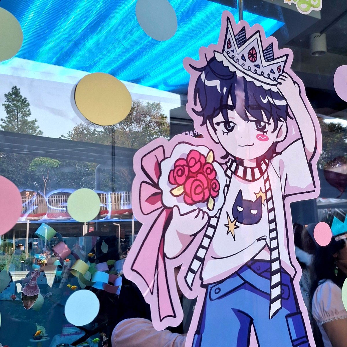 neulbitnari's tweet photo. the second time gambarku terpajang di mosslife tamlit >__< 💖
makasih BANYAKKK panits #PrincessTeaTimeParty yang sudah ngadain birthday party senyimut ini 🩷🌸 https://t.co/ePCb80BRCd