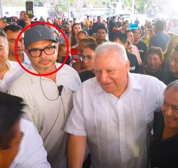 jorgegogdl's tweet photo. Alejandro Arcos Romero pasó de ser acusado de ser operador de la mafia Rumana por la UIF y el departamento de justicia de Estados Unidos, a coordinar la campaña de Rafael Marín Mollinedo a gobernador de Quintana Roo por Morena.

Revela Reforma y Mexicanos vs La corrupción. https://t.co/PyiF6Ov1iN