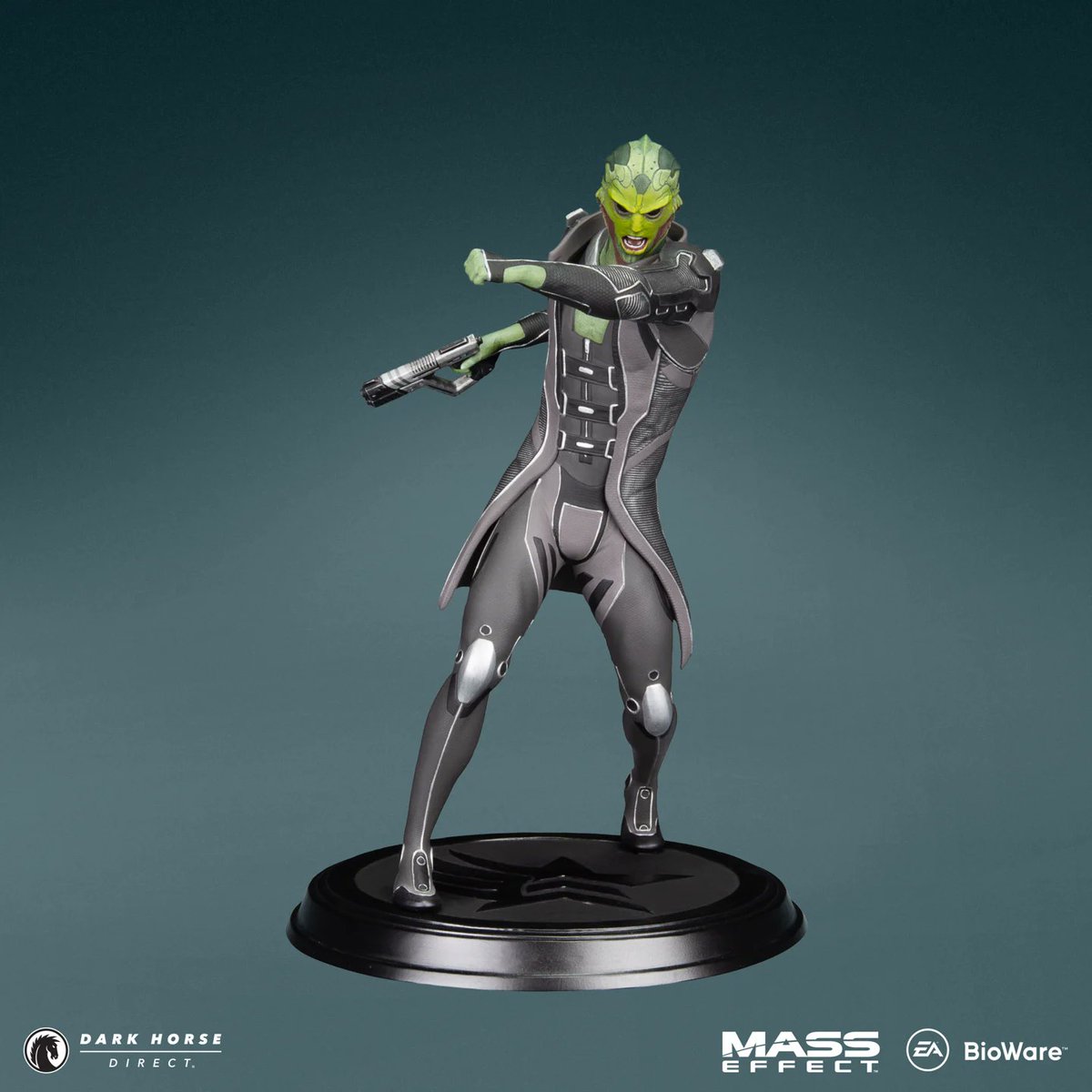 MajinStore's tweet photo. 🎯 Thane Krios – Dark Horse
Thane convierte cada misión en un ejercicio de precisión, moviéndose con la serenidad de quien conoce demasiado bien el peso de cada vida. Disciplina, fe y letalidad silenciosa definen al inolvidable asesino drell.
#masseffect #thanekrios https://t.co/BMu8ttGlhZ