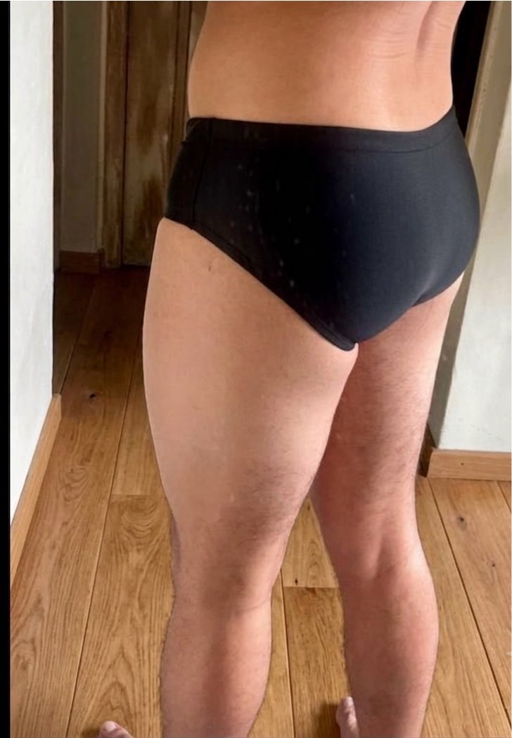 sungueiroon's tweet photo. Indo treinar com essa.
@SungaFa
@Carasdesunga
@elesdesunga
@FixationSu47905
#Sunga #BulgeSpeedo #SpeedoBulge #Bulge #Brotheragem #PauMarcado #Cueca #frottage #CuecaMelada #Sungas #fetchisunga #bulgespeedo #speedo #bulge #mala #lycra #sungapreta #speedofetish 🩲 https://t.co/ys4hMSPs89