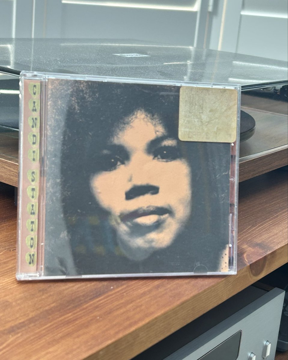 pinguforest's tweet photo. Almost 25 years since I stole this from my old flatmate (note faded Fopp sticker).
It’s kicking the arse out of the afternoon.
He’s not getting it back.
#candistaton https://t.co/WlFeVm2ha7