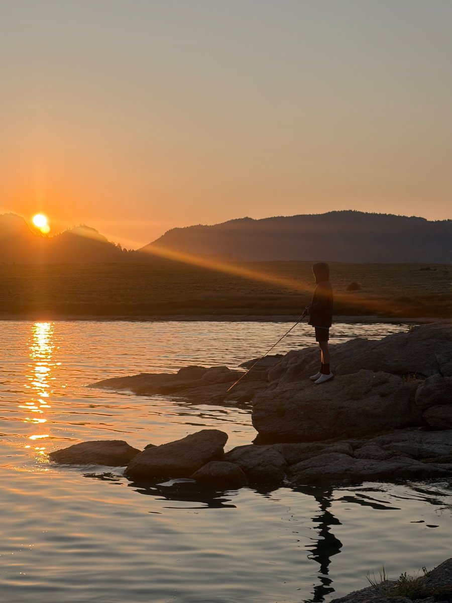 Sarahpwalton's tweet photo. A quick early morning trip to fish in the mountains with his dad and grandpa. Making the most of these final summer days. https://t.co/EnQx3bjoBs