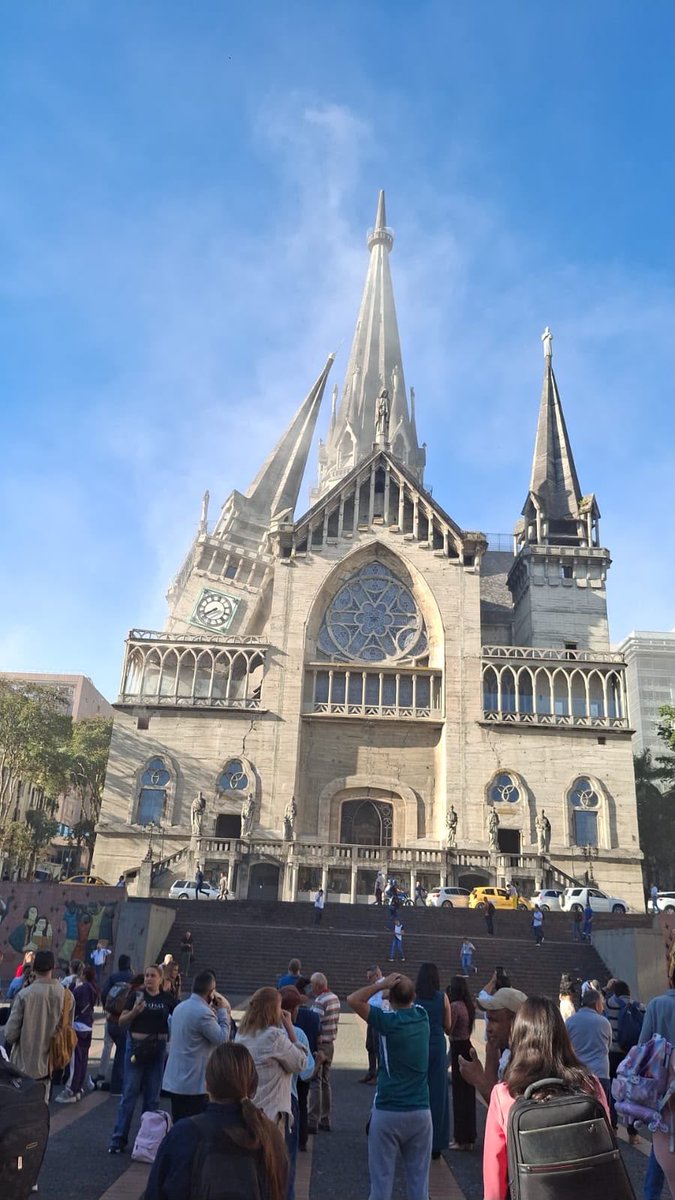 Juncaaa1's tweet photo. @CdeCriptoz Todo bien mi hermano, la 3ra catedral más alta de América latina  ☹️ https://t.co/H5ItGE8Xgl