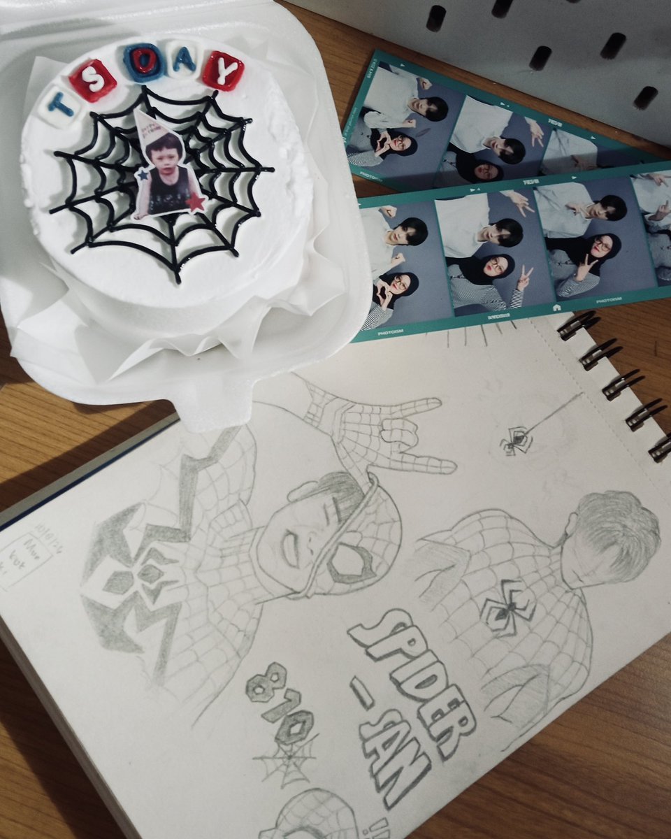 moonjsg's tweet photo. taesan as spiderman for #happy_taesan_day !! 🕷️🕸️ https://t.co/QMr9VaiSvO