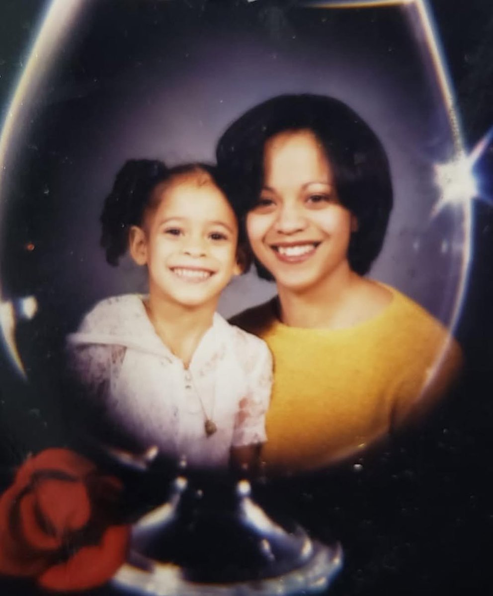 JeniferMcll's tweet photo. Me and my mum 💕 ❤️ 😍 💖 https://t.co/59t2osEp5o