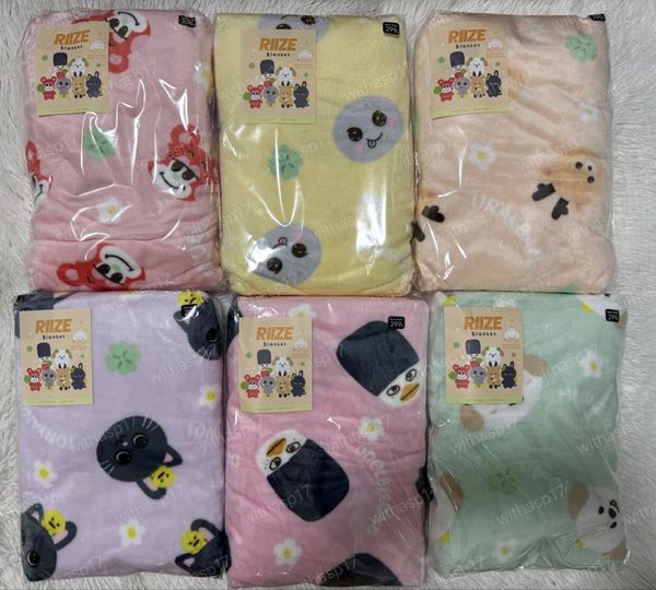 withasp17's tweet photo. [พร้อมส่ง] Moshi Moshi x RIIZE Blanket ผ้าห่มน้องข้าว

ริจึโกะ ซงยงดลลี่ ดลลี่ อูรักบัม โทนยังด็อก ตลบยอง มองนยังงี่ ม่อง

Shopee 📍 https://t.co/J4S62fv6Q6

#ตลาดนัดRIIZE #ตลาดนัดน้องข้าว #MoshiMoshixRIIZE https://t.co/5JBzPSuGXs