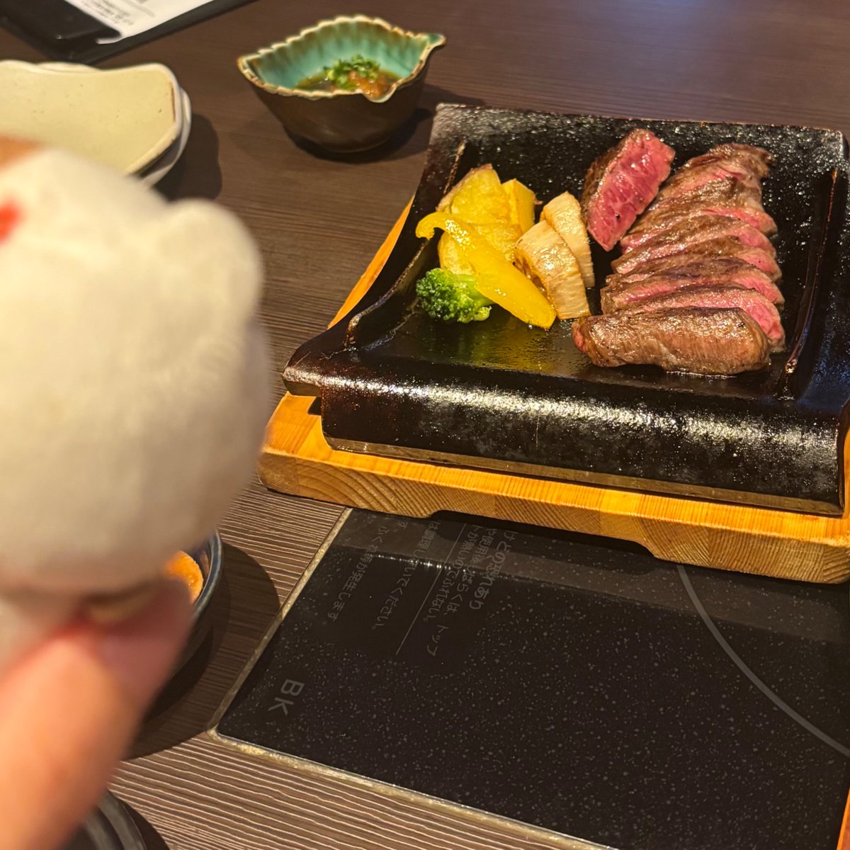 mfluvm's tweet photo. マフィン、常陸牛だよ
美味しそうでちゅう！ https://t.co/NpINIKSlUv