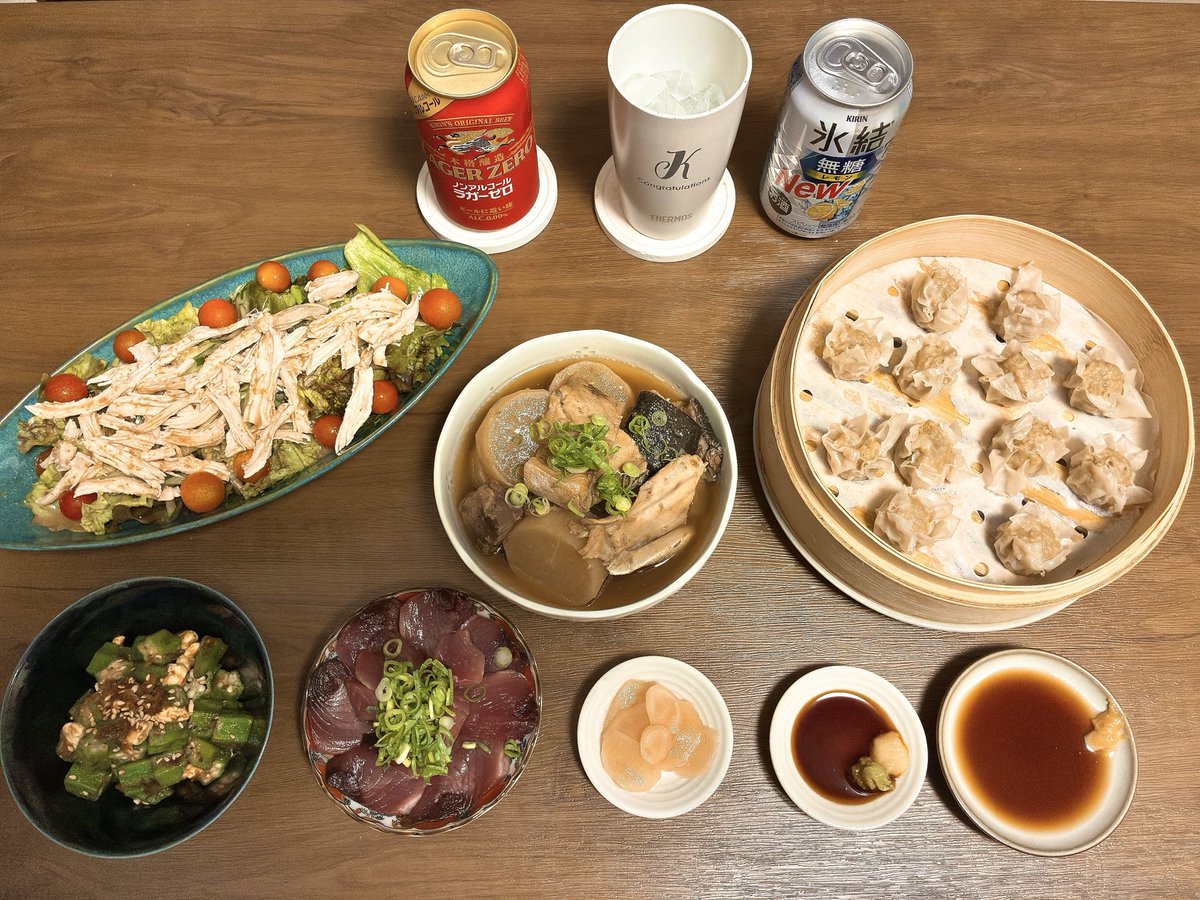 373_dd's tweet photo. 最近の晩御飯🍴
#589日 #590日 #591日

オクラクリームチーズ🧀にハマり
自家製の新生姜甘酢が美味すぎる
ついつい、食べてしまう。
そしてゴーヤチャンプルではなく
今回は肉詰めにしてみました。
肉厚でウマウマ。

#晩酌という名の晩飯
#料理好きな人と繋がりたい 
#おうち居酒屋 #おうちご飯 https://t.co/XJ2IDbr84j