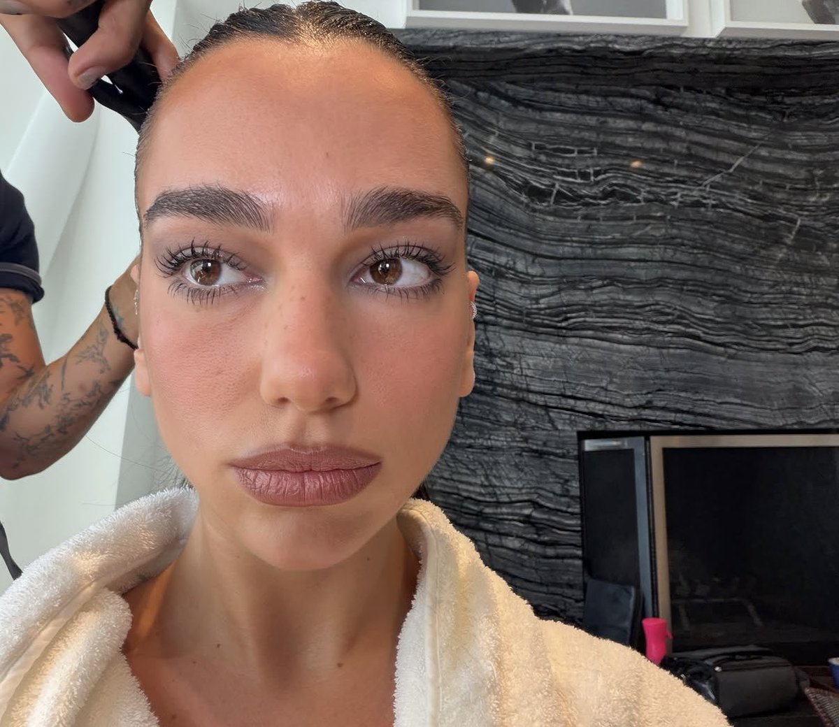 DuaLiposting's tweet photo. Dua Lipa vía Instagram. https://t.co/QmP2JxtULi