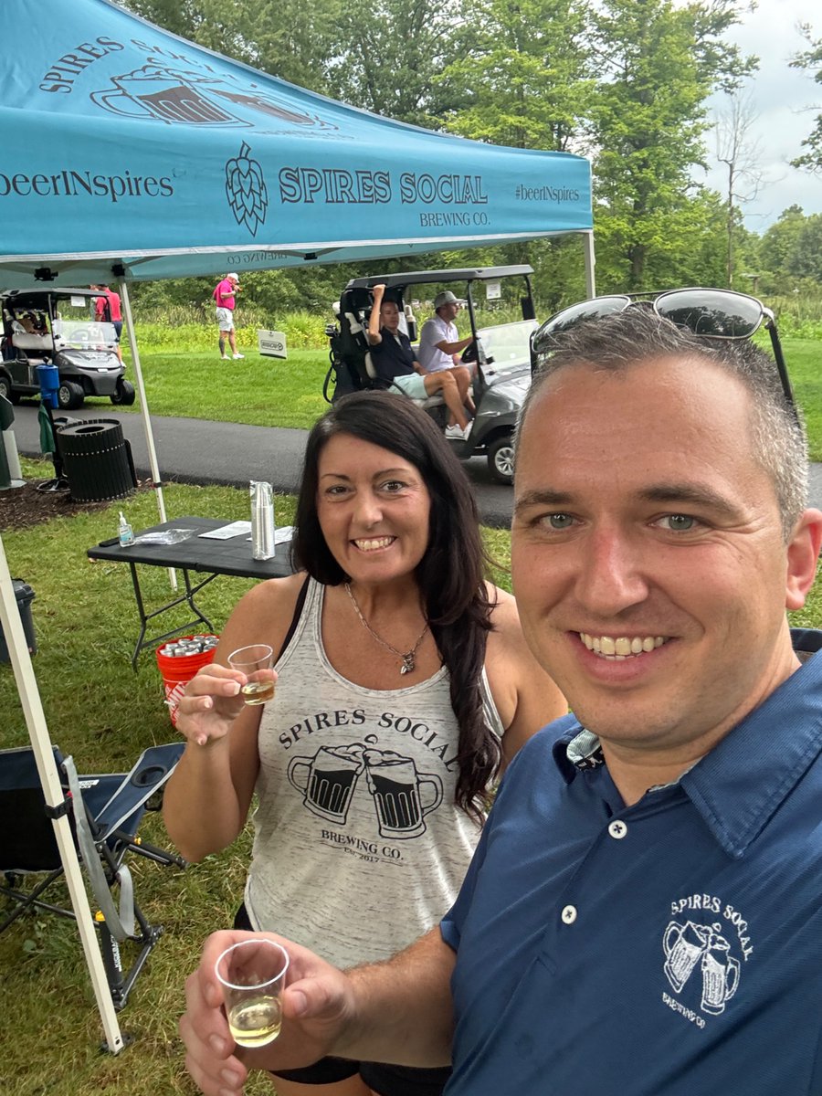 SpiresSocial's tweet photo. time is officially underway! ⛳️🍻 We’re out here pouring at the 3rd & Goal Golf Outing. Let the games and the beer begin! 🍺🏌️♂️
•
•
•
#3rdandgoal #beerinspires #drinkup #asseenindublin https://t.co/qH7BVvUVIP