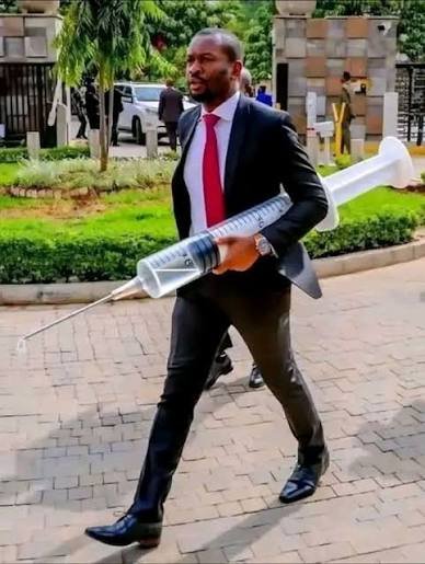 Mutiso001's tweet photo. Kenyans are reowned world wide for Athelitics , we win gold because we swnd the very best , those who become number one to represent us .How then are we not ready to sent @sifuna to the house on hill ? https://t.co/yFNbbloTLN