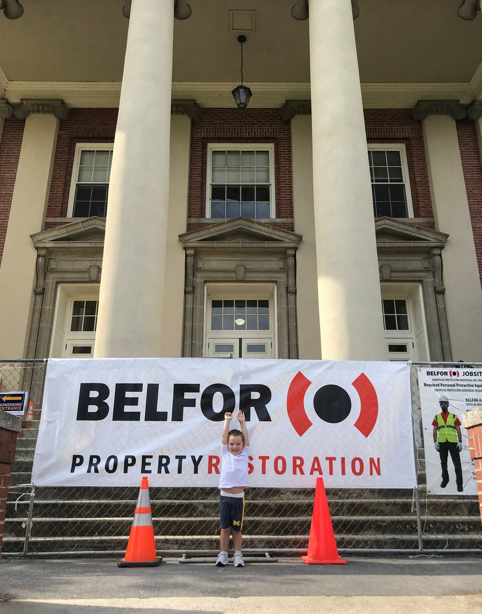 BELFORGroup's tweet photo. Looks like we've got our next restoration expert! 👷 Thanks to our youngest visitor for checking out one of our job sites! 

#BELFOR #PropertyRestoration #JobSite https://t.co/ByBI6Cz2NM