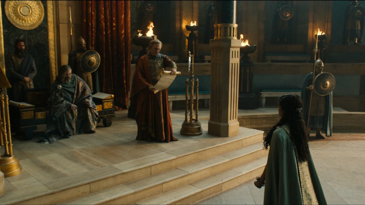 caraxesluvr's tweet photo. anyway let’s talk about a REAL usurpation plot that you should tune in for https://t.co/RrQLK014N2