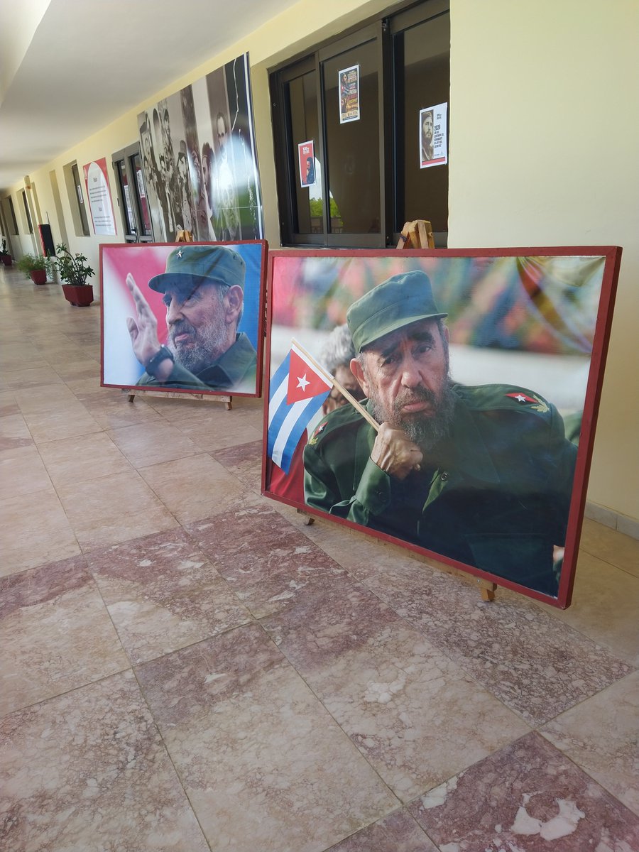 arcos_varadero's tweet photo. #ARCOSVaradero Inauguración de la exposición de fotos "Reivindicando a Fidel" jornada
#100AñosConFidel https://t.co/7SSKZWco7C