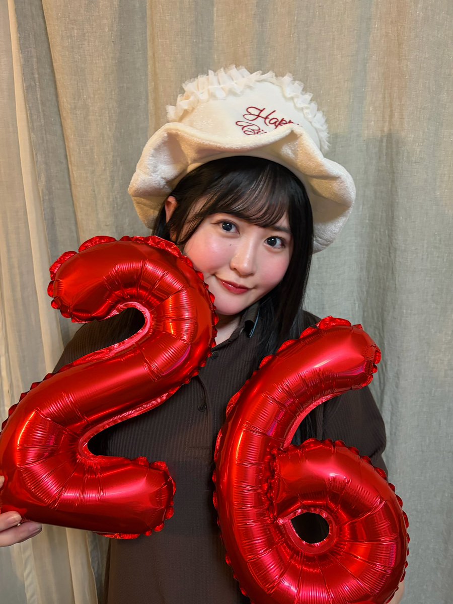 ki_cyaco48's tweet photo. ꙳⸜ 𝖧𝖺𝗉𝗉𝗒 𝖡𝗂𝗋𝗍𝗁𝖽𝖺𝗒 🎂 ⸝꙳ 
26歳になりました～ >ᴗ<✧
健康に、自分を大切に、何事にもポジティブにトライできる1年にしたいです (⸝⸝- ̫ -⸝⸝)💭❤️ https://t.co/VKQUVwIuSp
